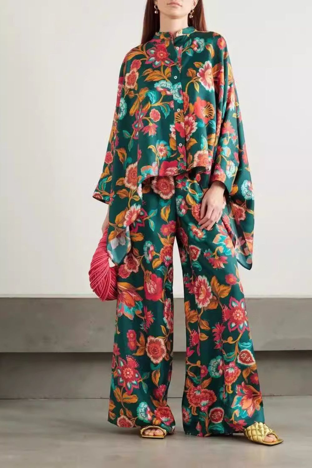 Silk Twill Wide Leg Pant and Top Set with Fan Print Luxe Resort Style