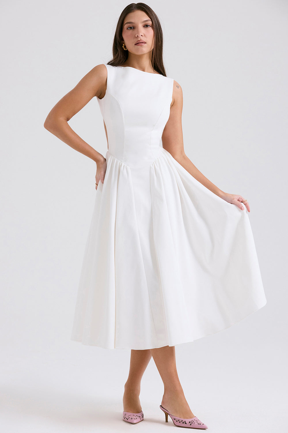 Backless Midi Dress with Fitted Bodice and Flare Skirt