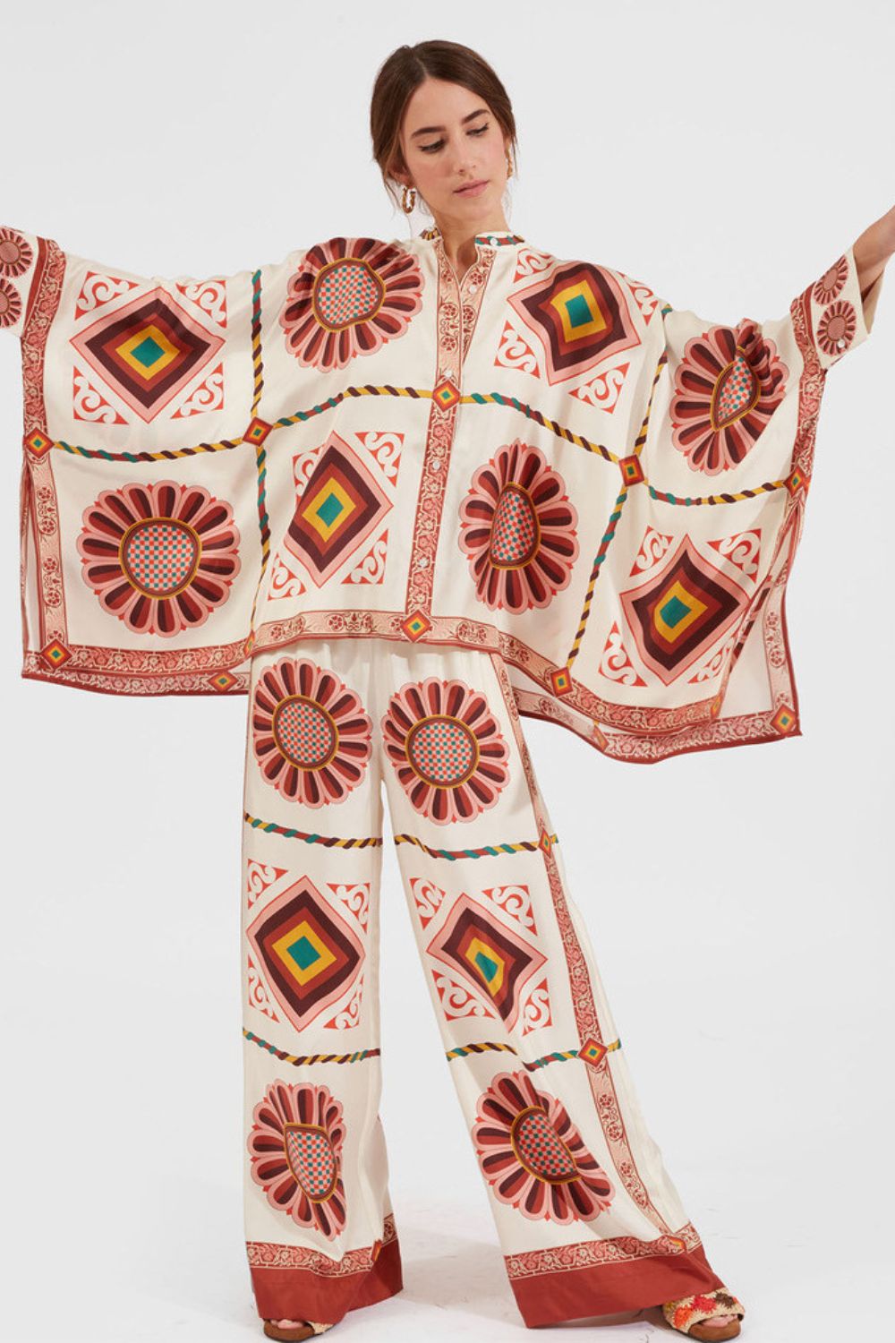Silk Twill Wide Leg Pant and Top Set with Fan Print Luxe Resort Style