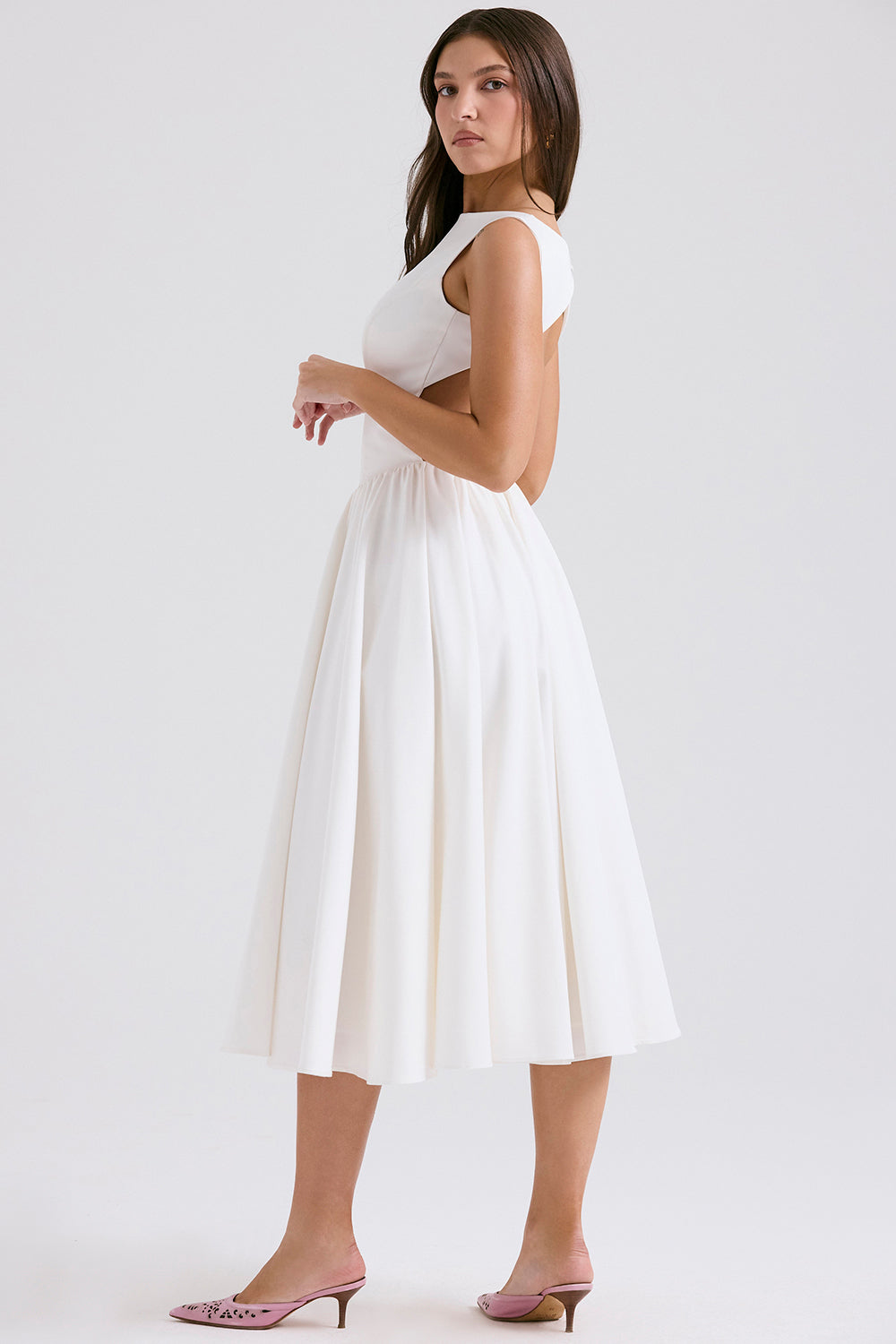 Backless Midi Dress with Fitted Bodice and Flare Skirt