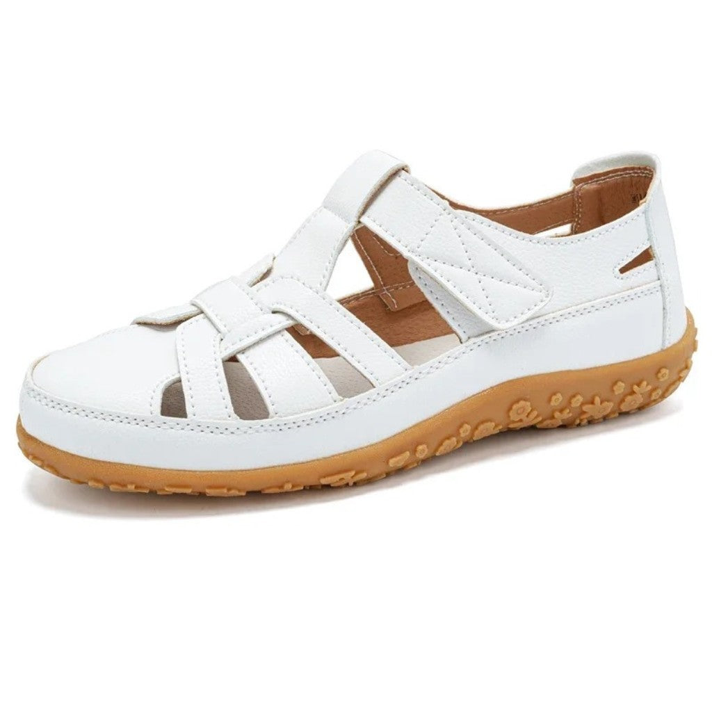 Closed Toe Flat Strap Sandals
