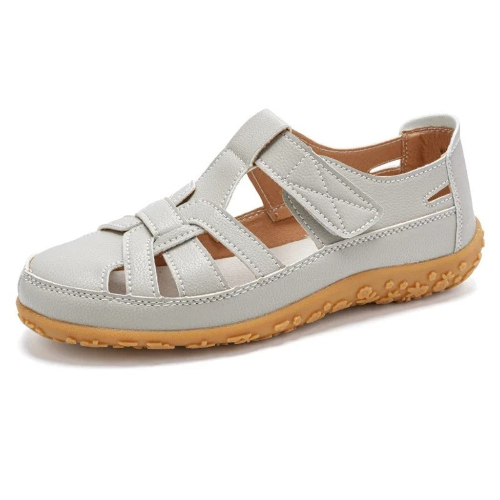 Closed Toe Flat Strap Sandals