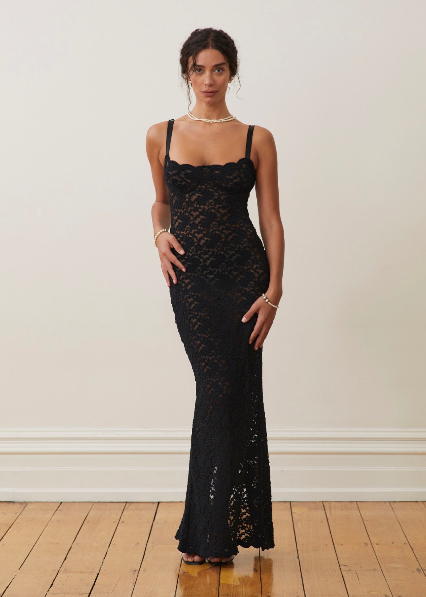 Black Flora Lace Bustier Maxi Dress