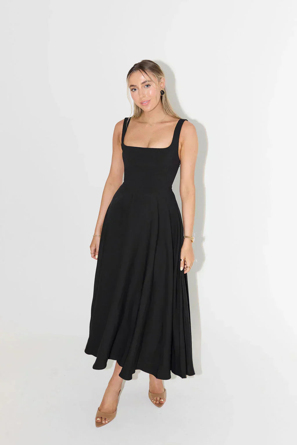 Lightweight Elegant Flare Midi Dress